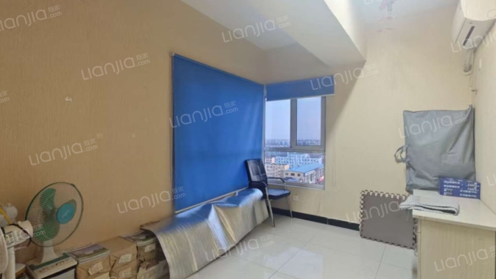 鸿德园三居  南北通透  出租中-卧室B