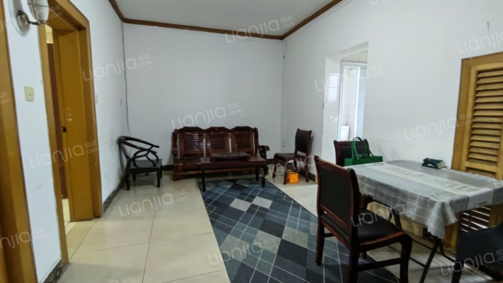 葵花里26-35号二手房实景图