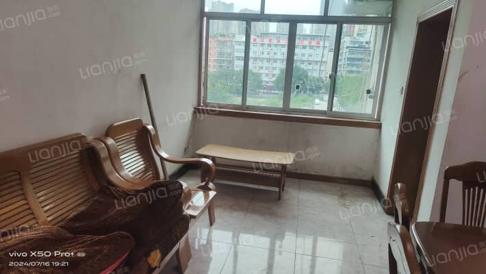 松桥支路51号二手房实景图