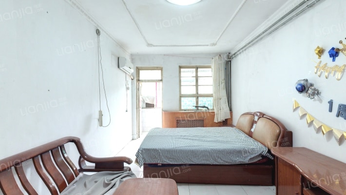 花格小区二手房实景图