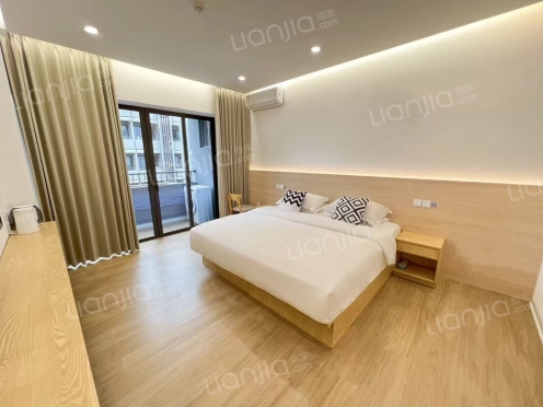 整租·融创孔雀镇 1室0厅 东南