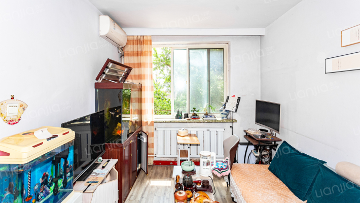 十纬路二手房实景图