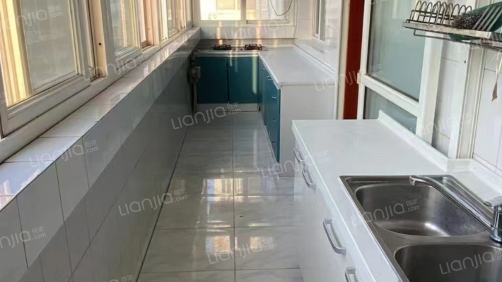 财达证券小区 3室2厅 南 北-厨房