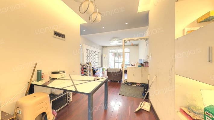 常青花园五小区二手房实景图