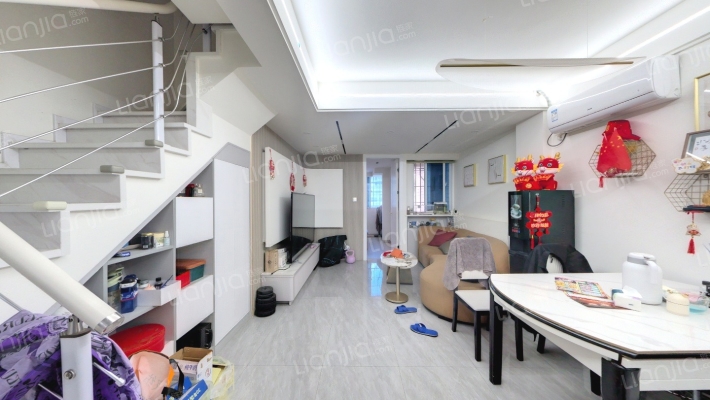 苍霞新城嘉盛苑二手房实景图