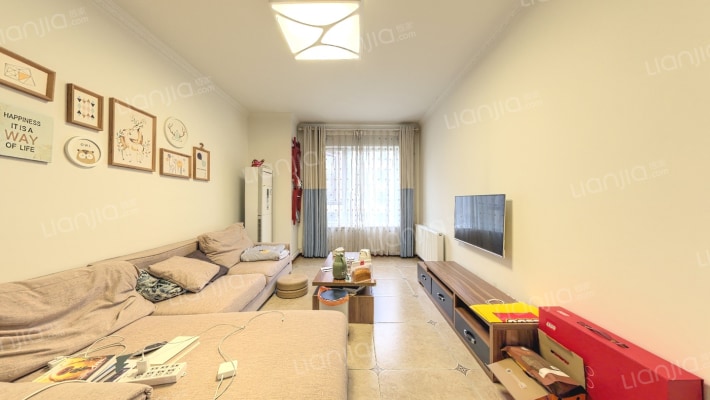 华宇静苑二期二手房实景图