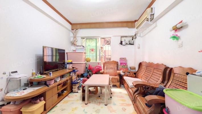 南头花园中南苑二手房实景图