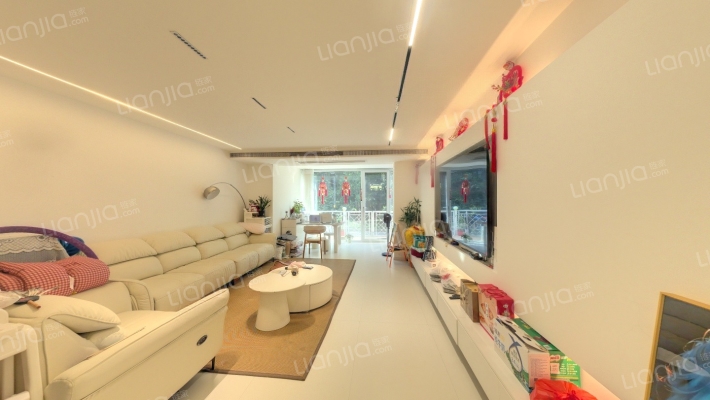 盛和七彩豪庭二手房实景图