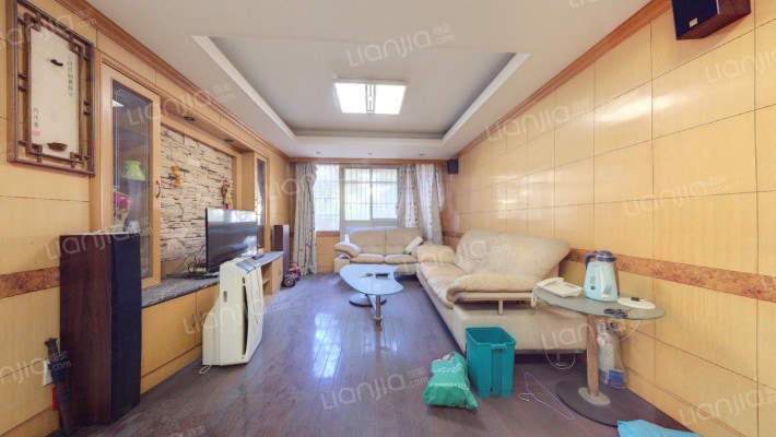 绿茵园小区二手房实景图