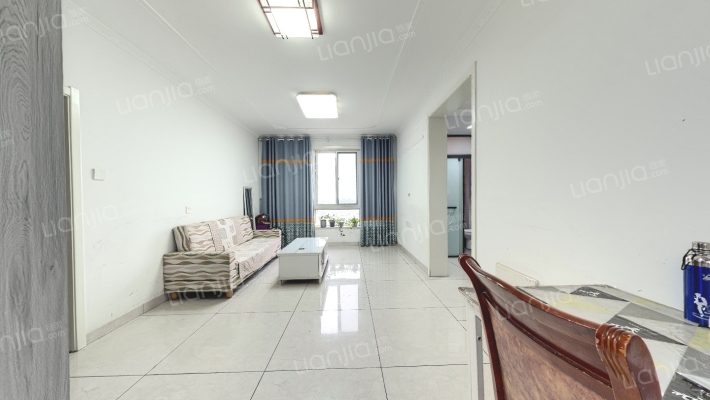 曙光名阁二手房实景图