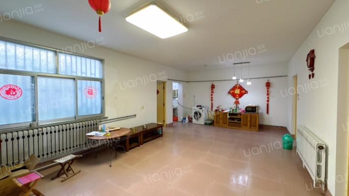 逸嘉苑小区二手房实景图