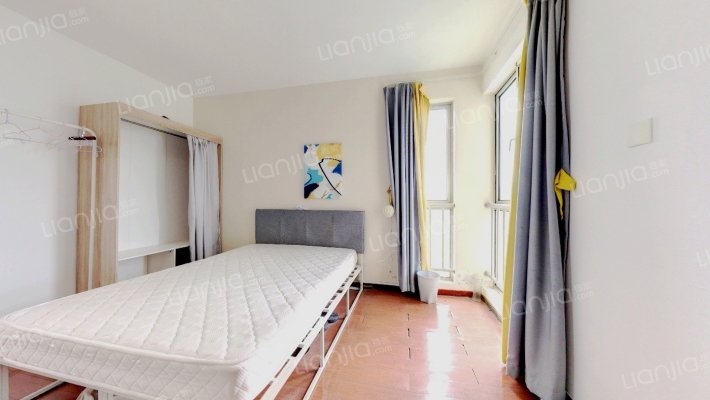 东上海中心二手房实景图