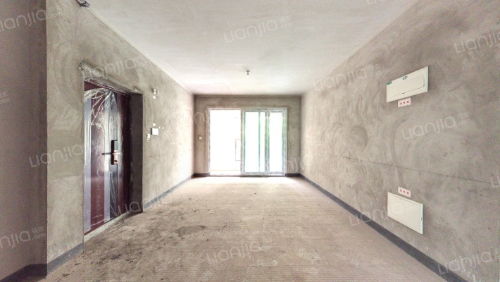 滨江春城溪岸二手房实景图