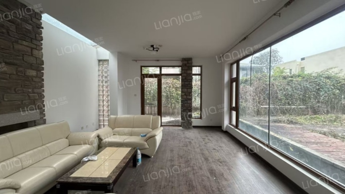 碧岭苑二手房实景图