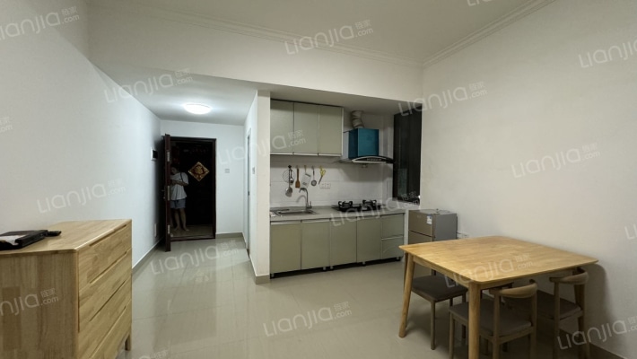 衍宏美丽春天三期二手房实景图