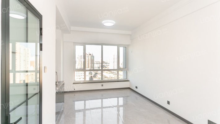 启航SOHO雄业商务大厦A座二手房实景图