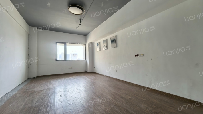 赣昌大厦二手房实景图