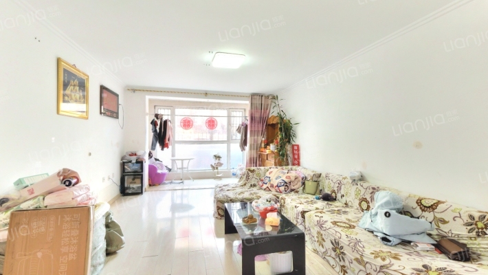 金地·卡诗维亚二手房实景图