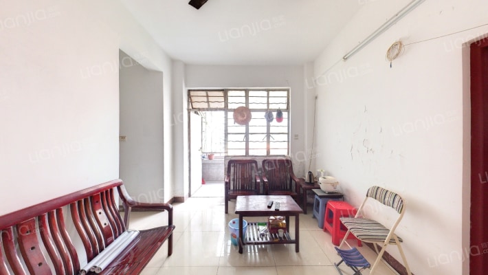 东兴小区二手房实景图