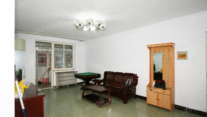 第一医院家属楼二手房实景图