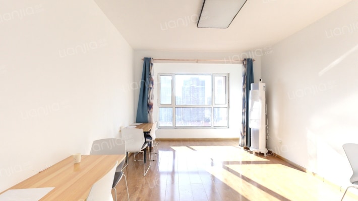 泽润家园二手房实景图