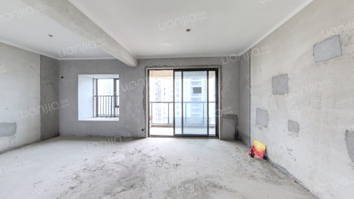 绿地海德公馆二手房实景图