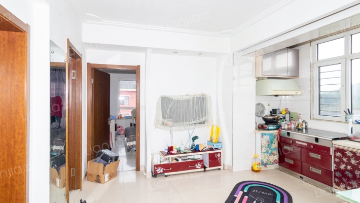 红升家园二手房实景图