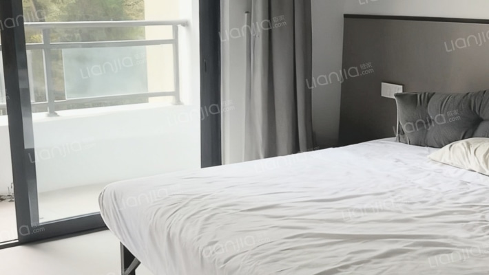 隆鑫九熙广场二期二手房实景图