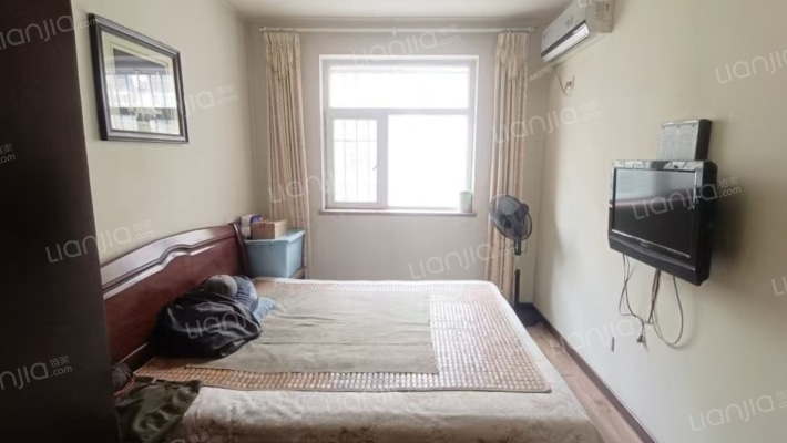 水岸花城，一线河景美宅，标准现房，即买即住-卧室B