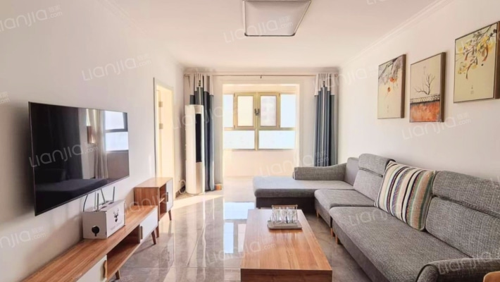 水岸花城 2室1厅 南-客厅