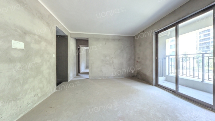 中骏弘阳樾景台二期二手房实景图