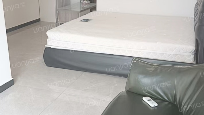 鸿坤新维港 1室1厅 西-卧室