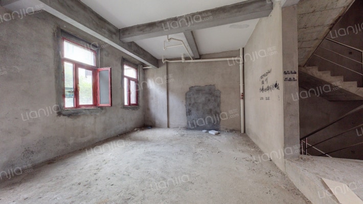 西城豪庭二手房实景图