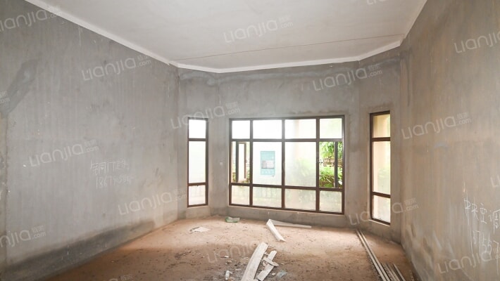 保利半山国际比弗利二手房实景图