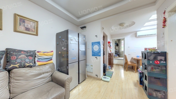 静安新城四区二手房实景图