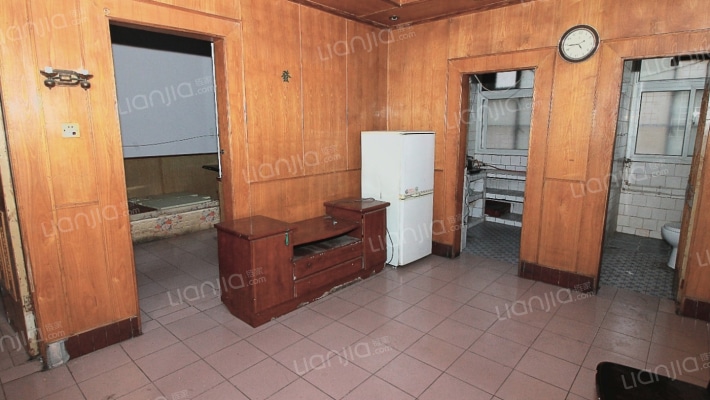 联盟路北京餐厅楼二手房实景图