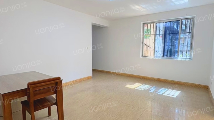 鸿海巷27号二手房实景图