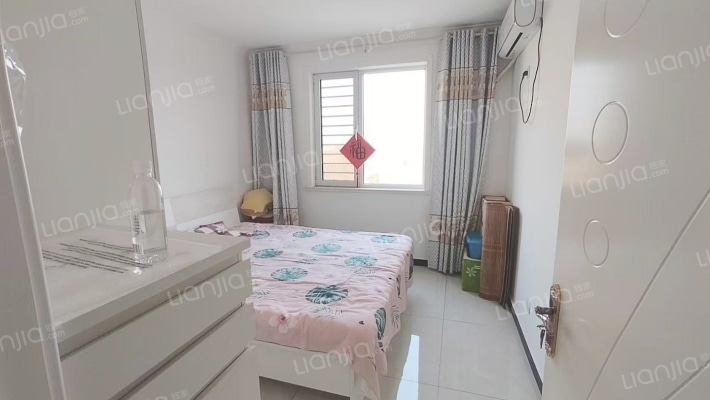 幸福城小区 3室2厅 南 北-卧室B