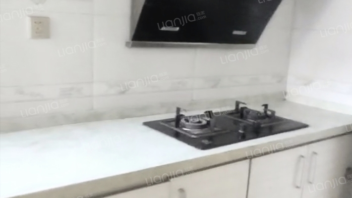 水岸花城，好房源，环静好，交通便利。-厨房