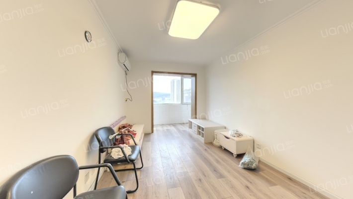 中纬巷二手房实景图