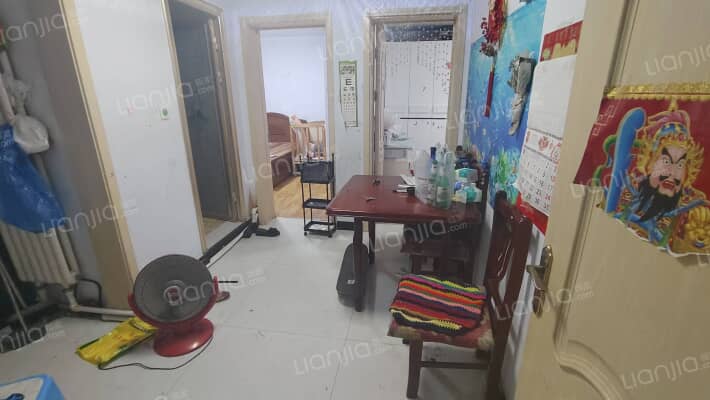 电石厂住宅楼二手房实景图