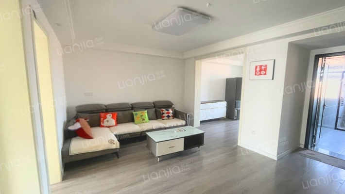 梦佳鑫苑二手房实景图