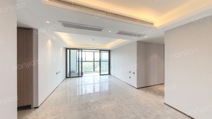 翡翠天域臻园二手房实景图