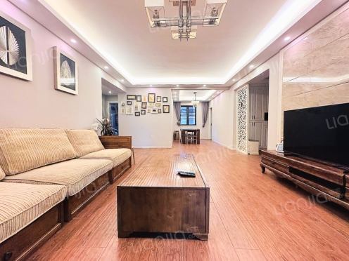 整租·海航国兴城B区 3室2厅 南/北