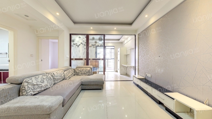 滨河花园二手房实景图