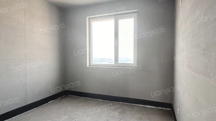 128平洋房 房本满二 毛坯房 户型方正-卧室B