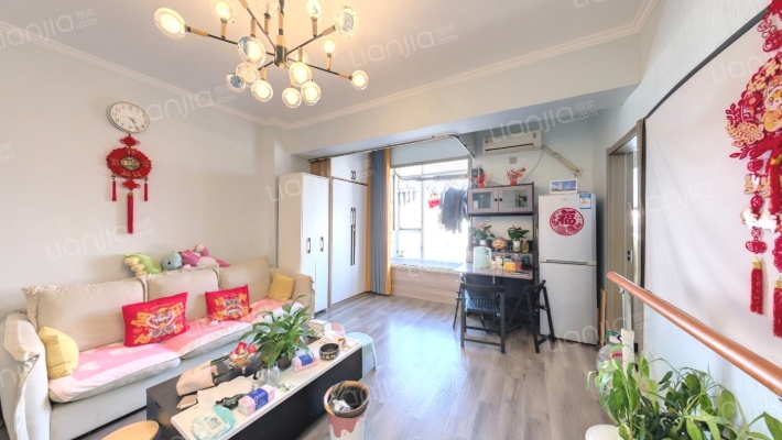 同晟国际二手房实景图