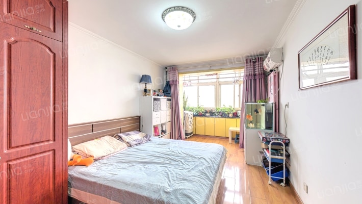 洋桥东里二手房实景图