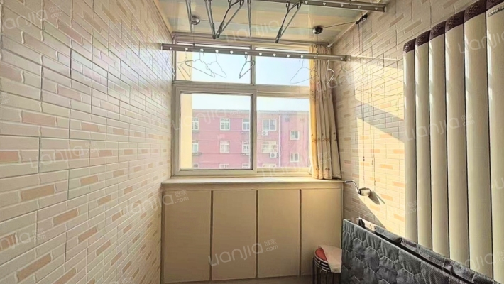 南北三居室 全明格局 板楼四层 前后无遮挡-阳台