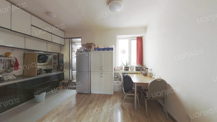 石化街二手房实景图